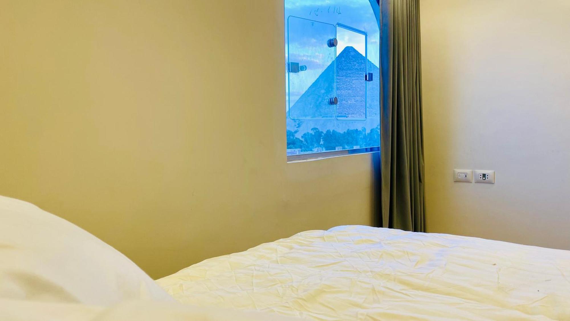 Oh Pyramids View Hotel Kafret el-Gabal Exterior photo