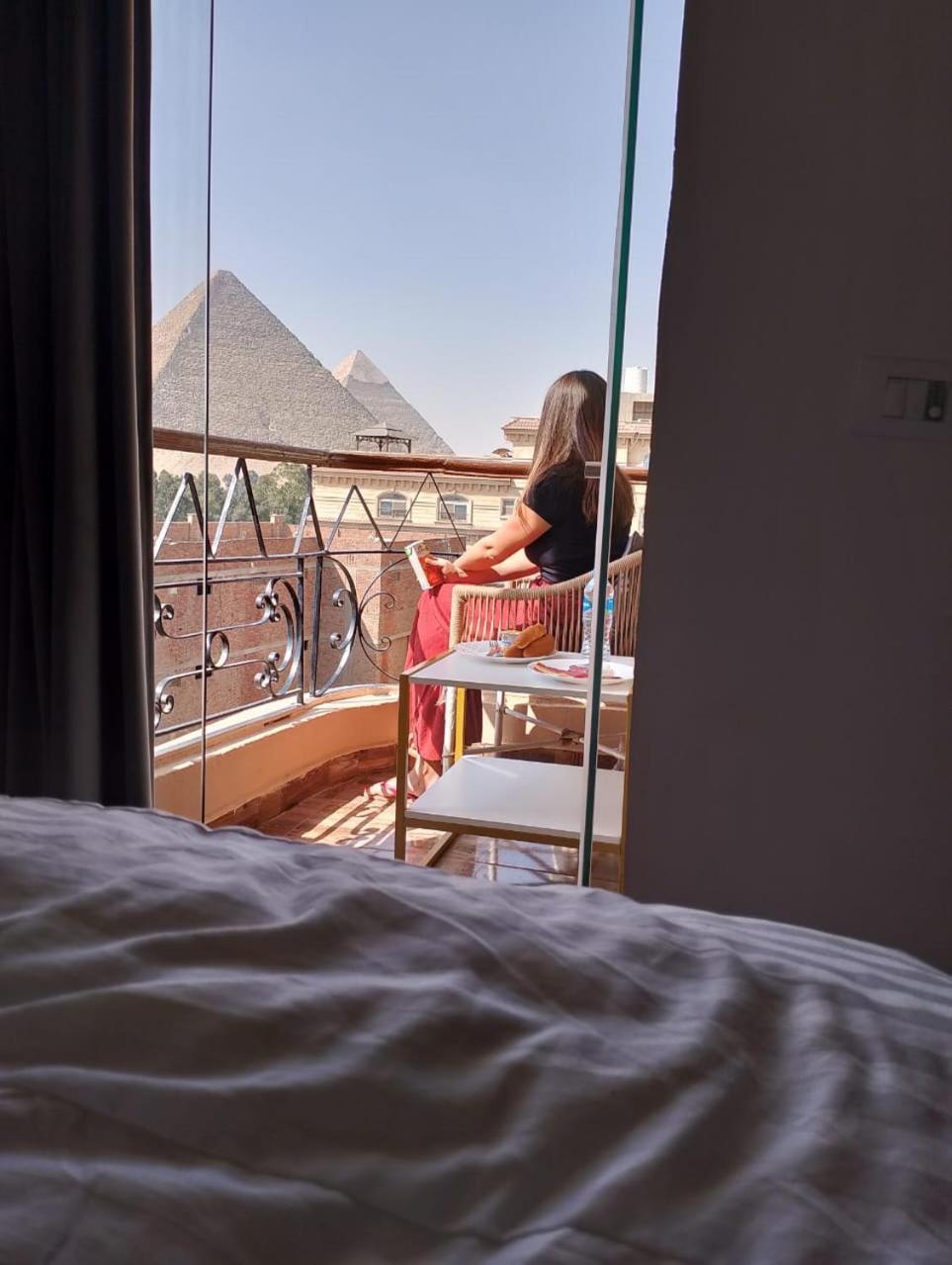 Oh Pyramids View Hotel Kafret el-Gabal Exterior photo